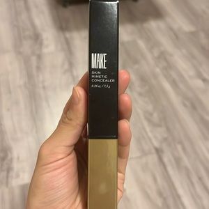 Skin mimetic concealer
